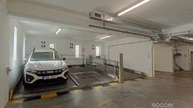 Prodej garážového stání v ulici Přeštická, Praha - Hostivař. 