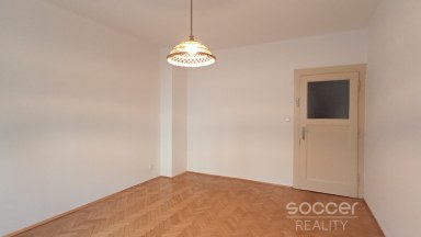 Pronájem bytu 2+k, 45 m2, Praha 3 - Žižkov, ul. Biskupcova.