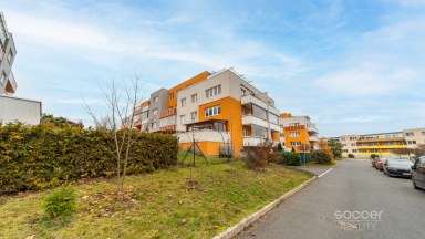 Prodej bytu 2+kk/B/G, 56 m2, ul. Farkašova, Praha 9 - Kyje.