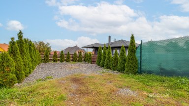 Rodinný dům 4+kk s terasou a zahradou, Kaňk u Kutné Hory.