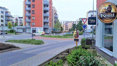 Pronájem bytu 1+kk/B/PS, 34 m2, Praha - Čakovice, ul. Bermanova.