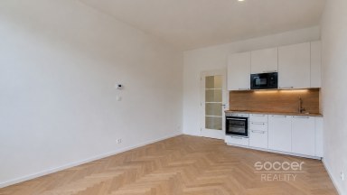 Pronájem bytu 1+kk/Sklep/Wellness, 36 m², Praha 3 – Vinohrady, ul. Vinohradská.
